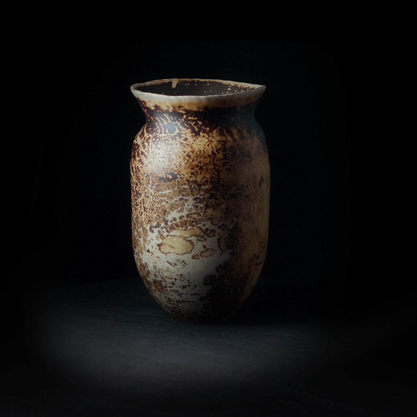 Obvara, høy vase