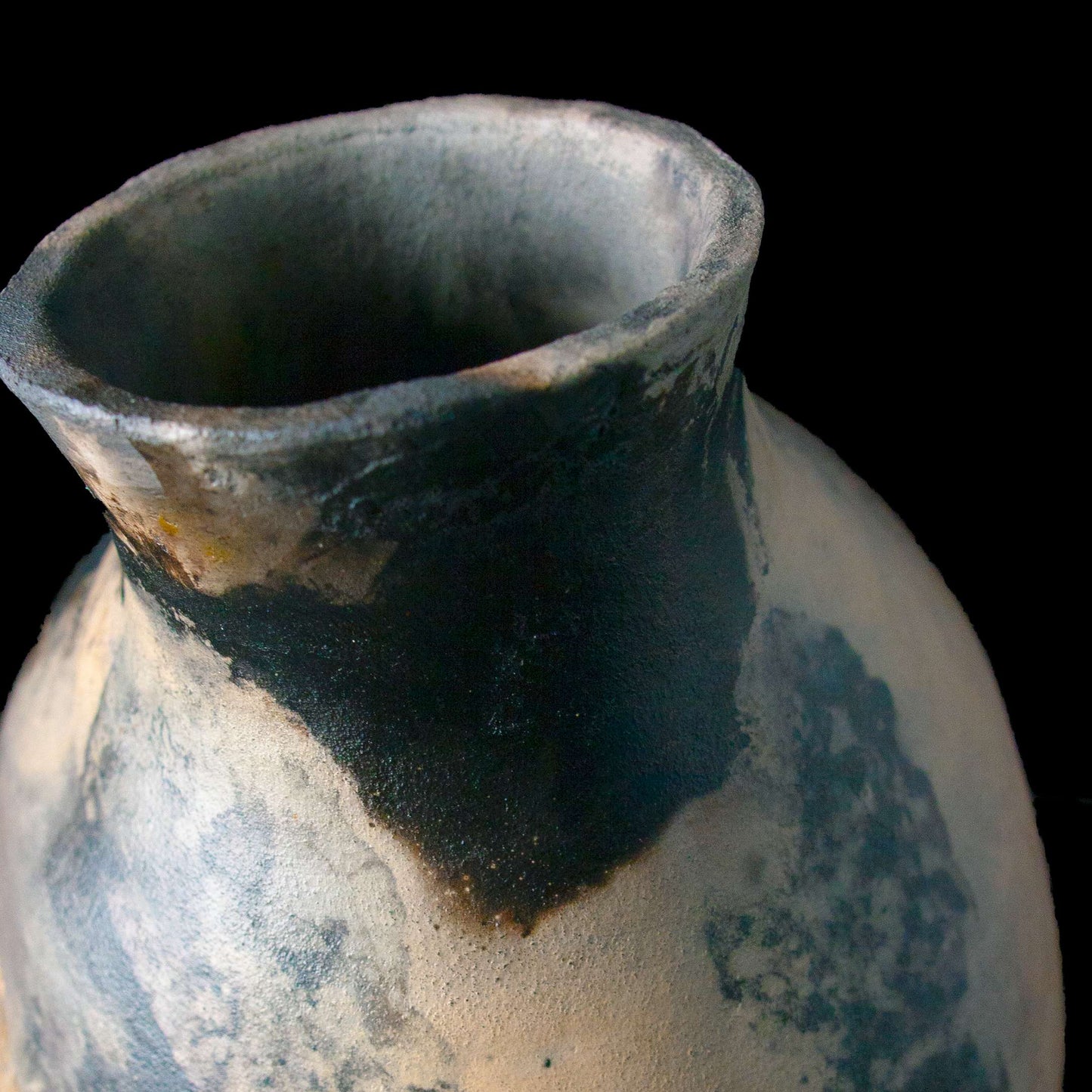 Pit fire, vase