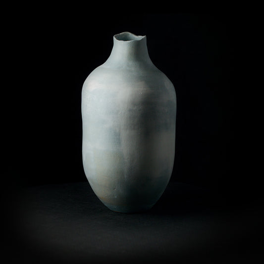 Steingods, høy vase